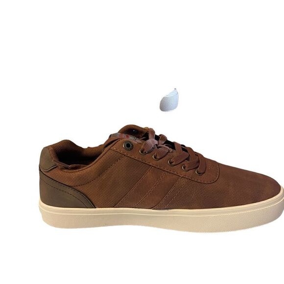 NEW IN BOX Levi’s Miles Lace Up Sneaker Shoes SIZE9.5 - Picture 3 of 8